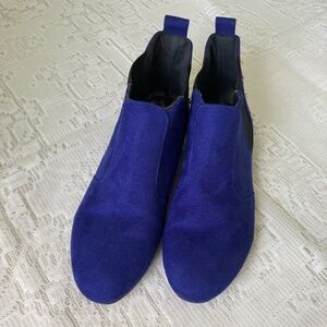 Suede ankle boots, royal blue color, size 6 (US)/37 (EUR)